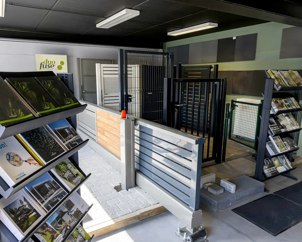 Intérieur de notre showroom à Dour